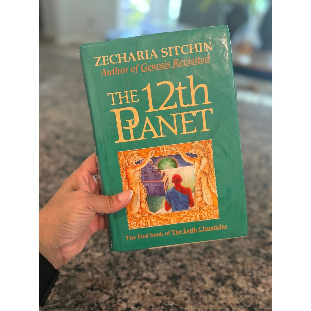 The 12th Planet Zecharia Sitchin Earth Chronicles Book 1 Large Illustrated